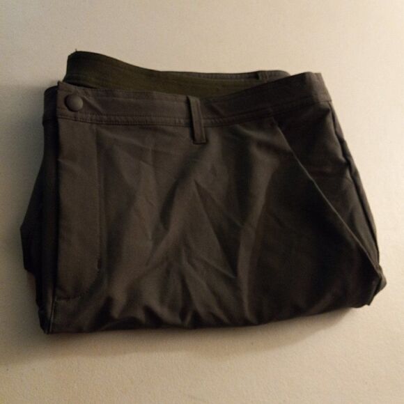 Green Russell Pants 2XL with elastic back cuffs - Picture 10 of 10